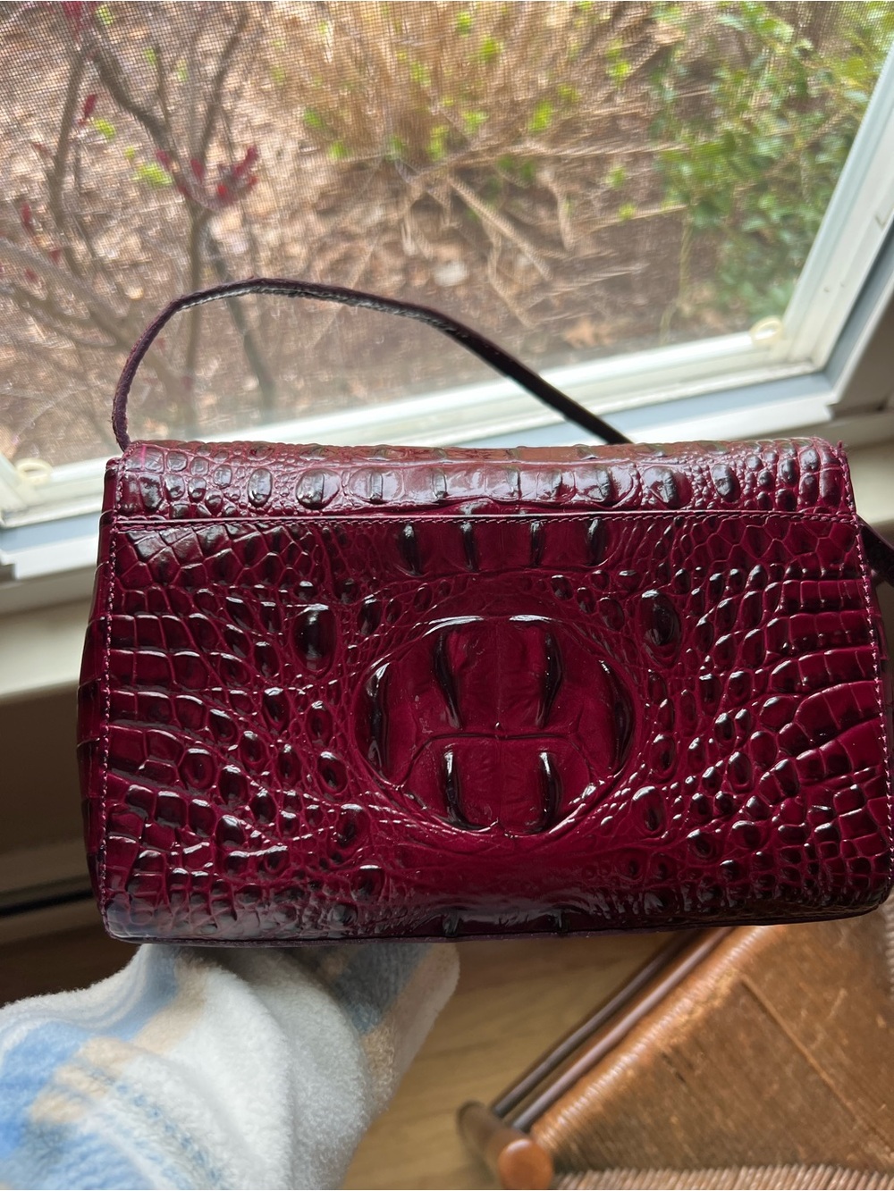 Brahmin Croc-Embossed Shoulder Bag Burgundy - Picture 4 of 16